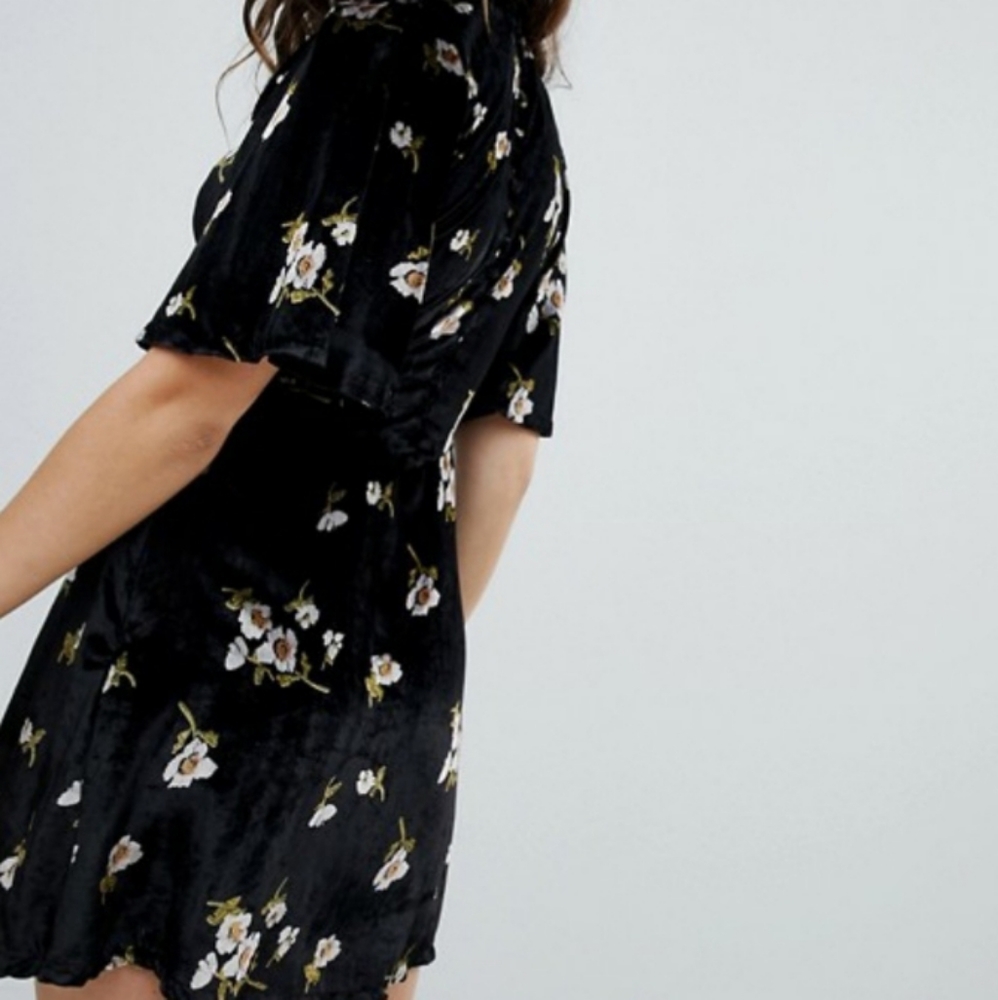 Free People Be My Baby Black Velvet Dress New with Tag - Picture 3 of 16